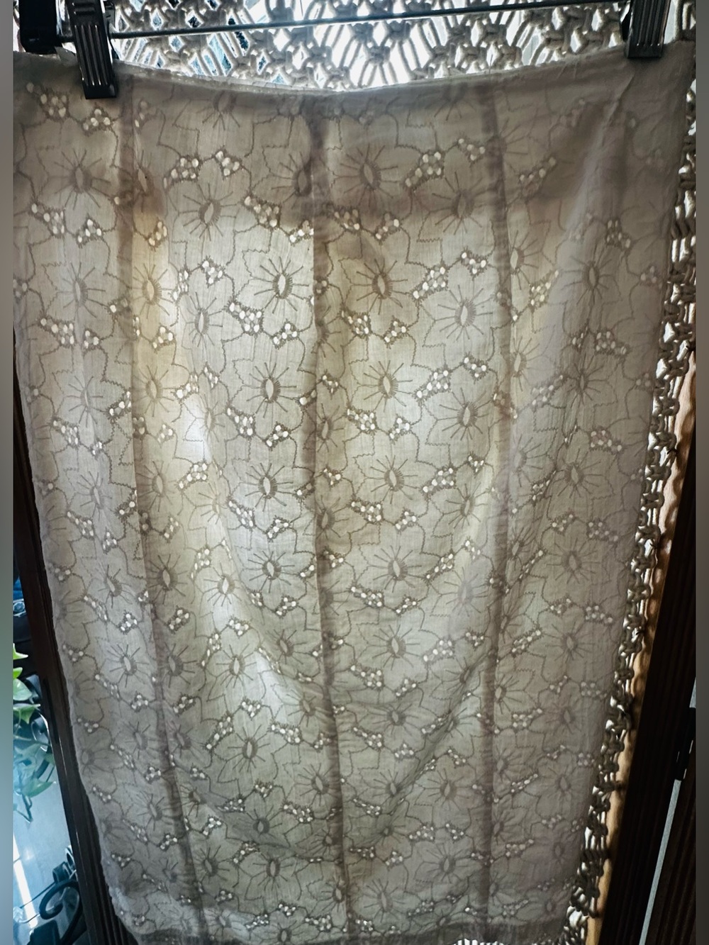 The Hanger White Eyelet Lace Pencil Skirt | Size M | Cottagecore Boho Y2K
